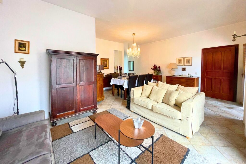 Gzira-property-with-terrace-Christies-Malta_1